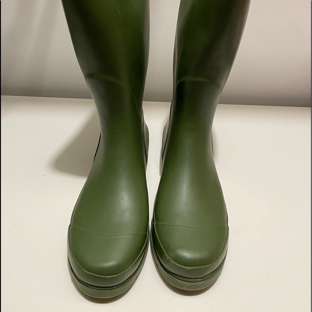 Vineyard Vines Whalies. Rain boots.